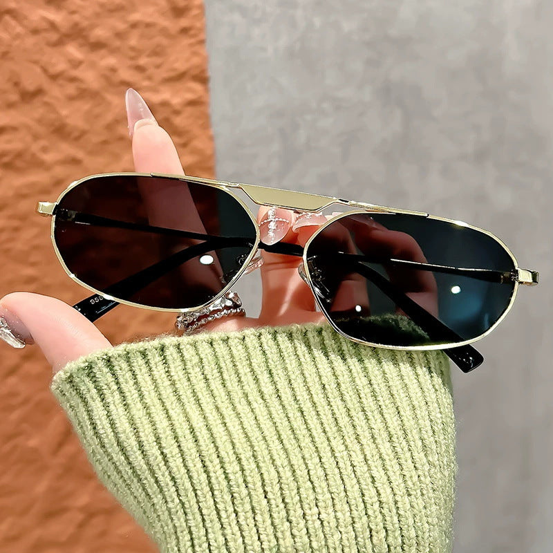 Ladies fashionable sunglasses in elegant polygon design Kalsten