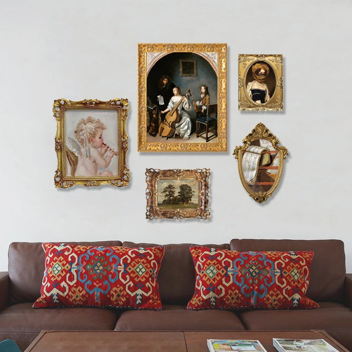 Vintage Art Frame Set