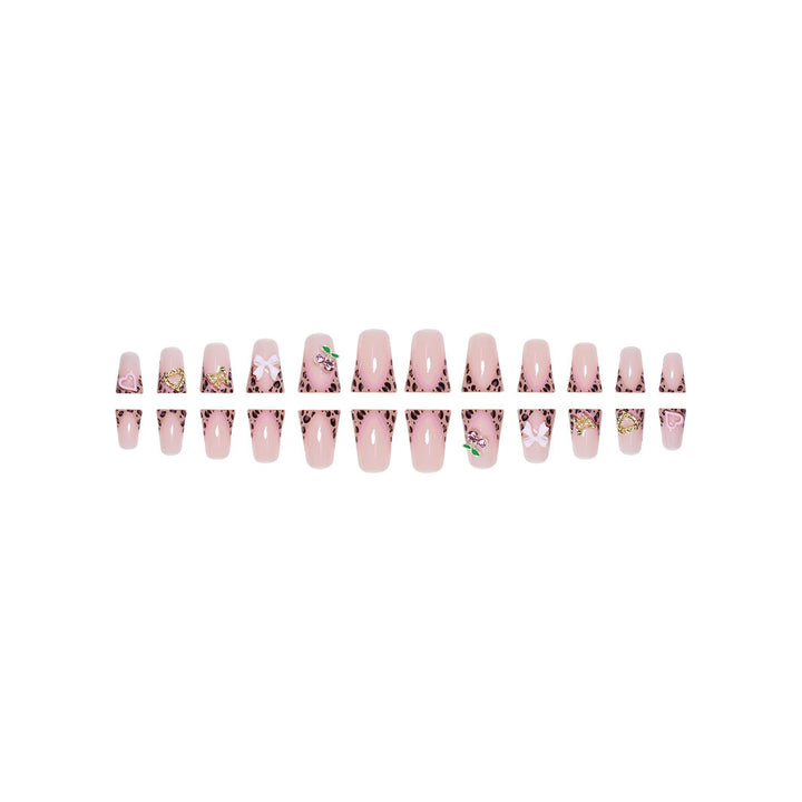 Artistic Nail Art Kalsten