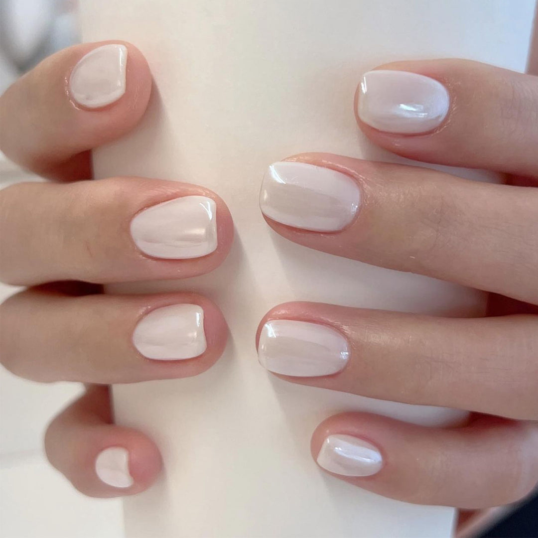 Artistic Nail Art with Glossy Finish Kalsten