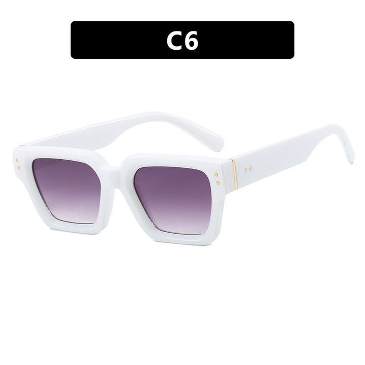 Women's trendy sunglasses in elegant oversized design Kalsten
