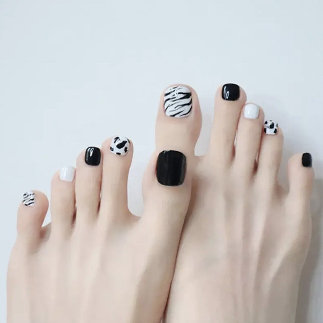 Zebra Print Decorative Press-On Toenails Kalsten