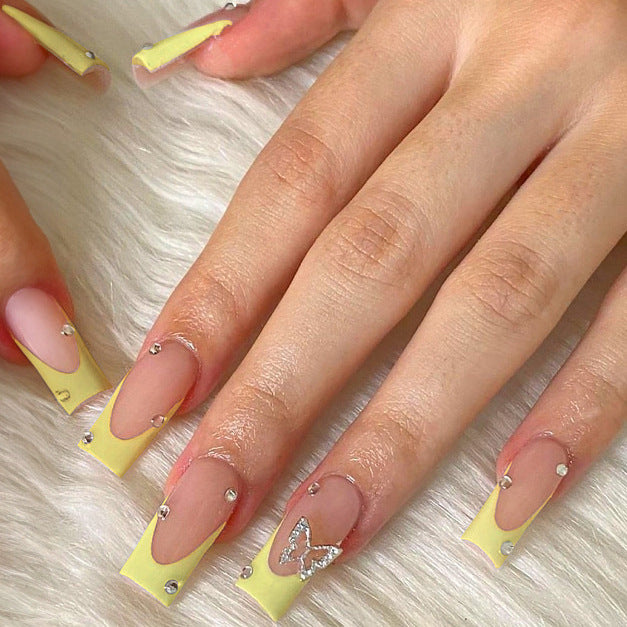 Glamorous Rhinestone Nail Art Kalsten
