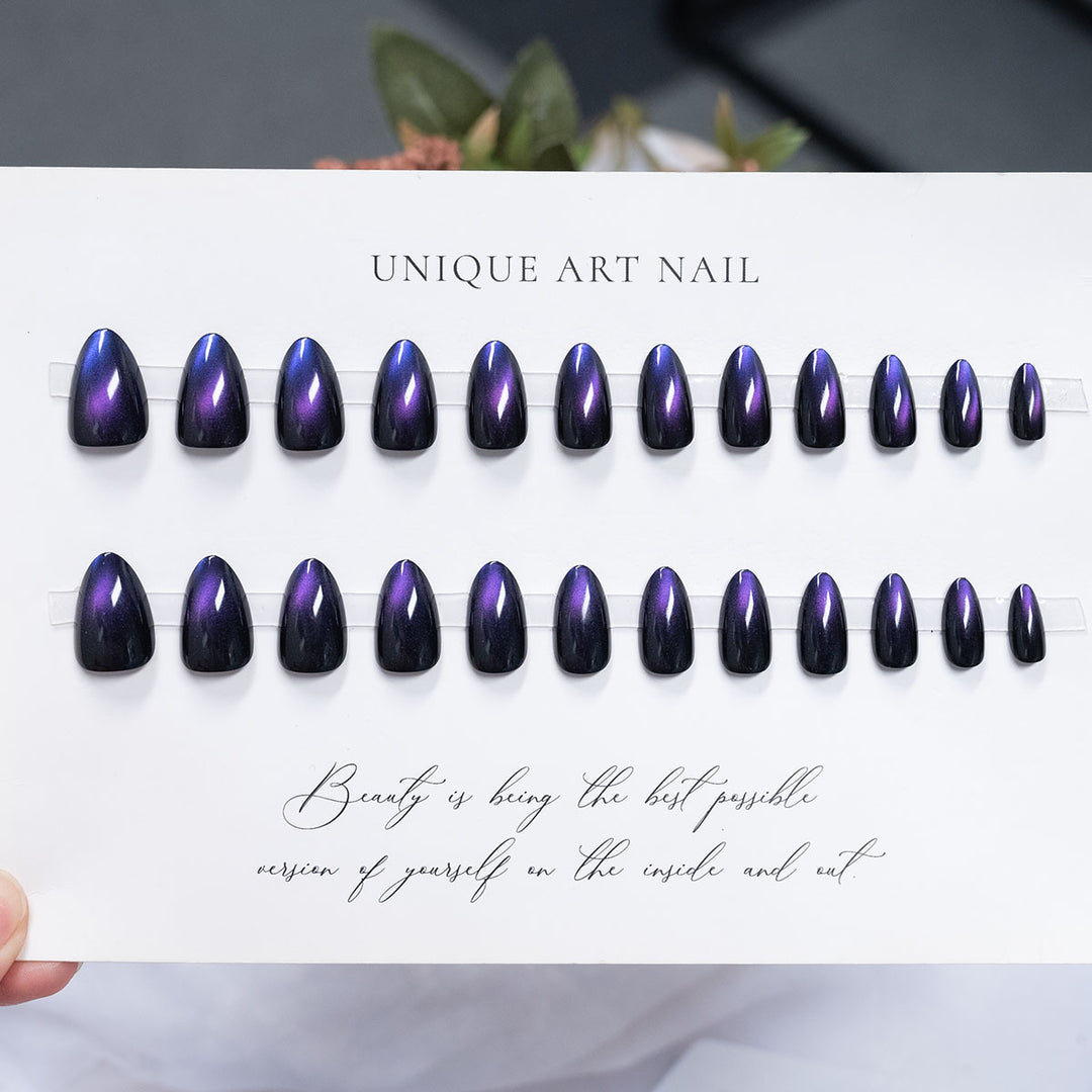 Glossy Long-Lasting Press-On Nail Set