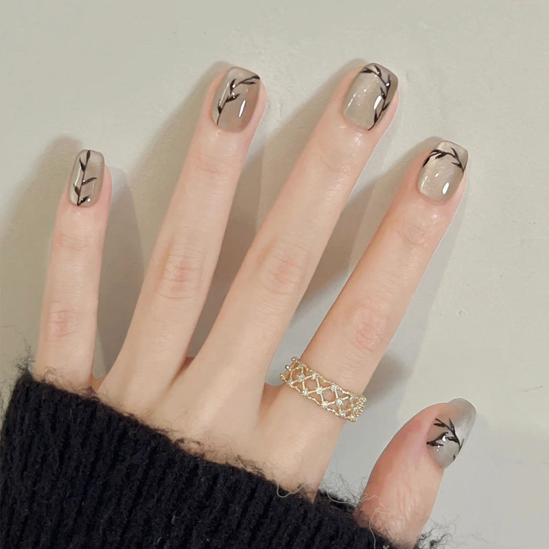Glossy Nail Set Kalsten