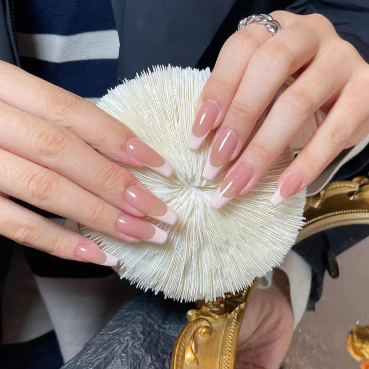 Stylish French Tip Nail Extensions