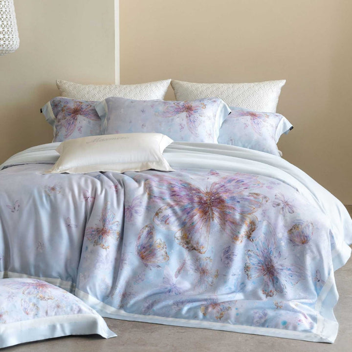 Luxurious cotton satin bedding set with large butterfly print and fine satin piping