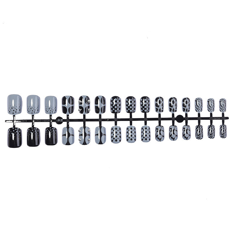 Acrylic nail set with stylish black and gray tones Kalsten