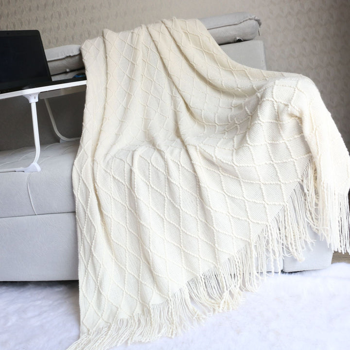 Textured Woven Throw Blanket Kalsten