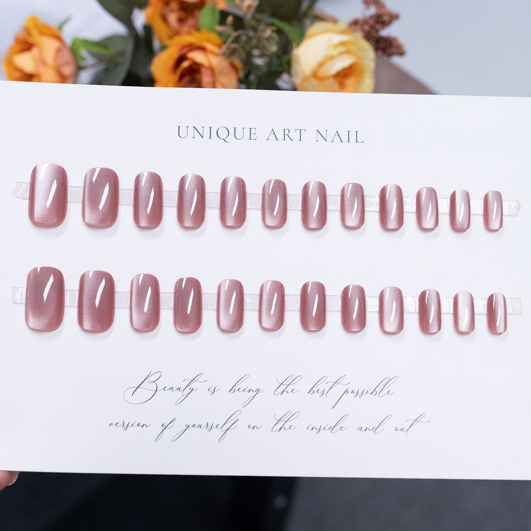 Press-On Nail Art Set