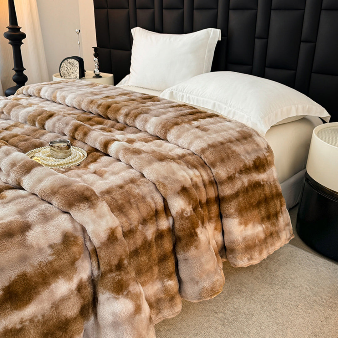 Luxurious Soft Faux Fur Blanket Kalsten