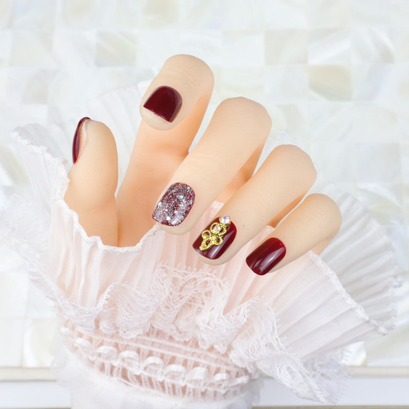 Glittery Decorative Press-On Nail Art Kalsten