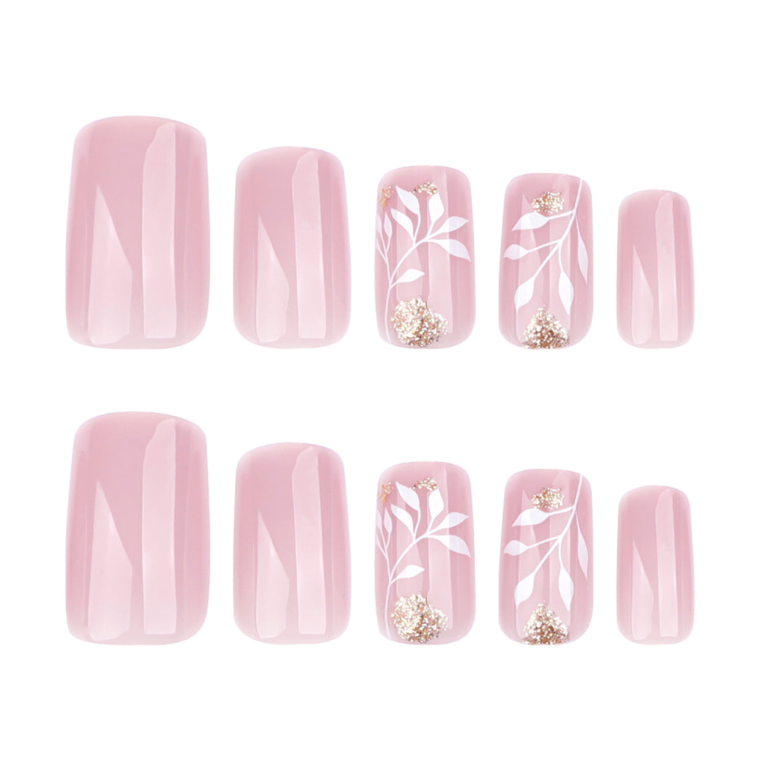 Artful nail art with elegant floral design Kalsten