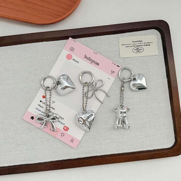 Heart-Shaped Charm Keychain with Bow Kalsten