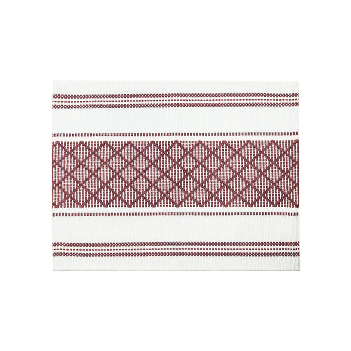 Flat woven placemat with woven diamond jacquard pattern