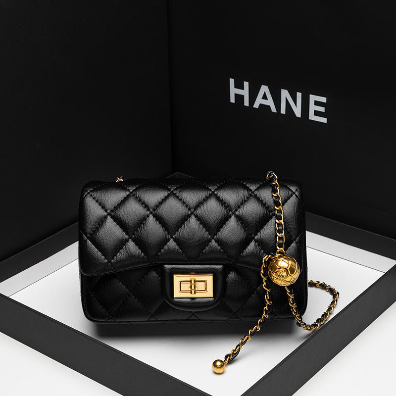 Chic Quilted Crossbody Bag