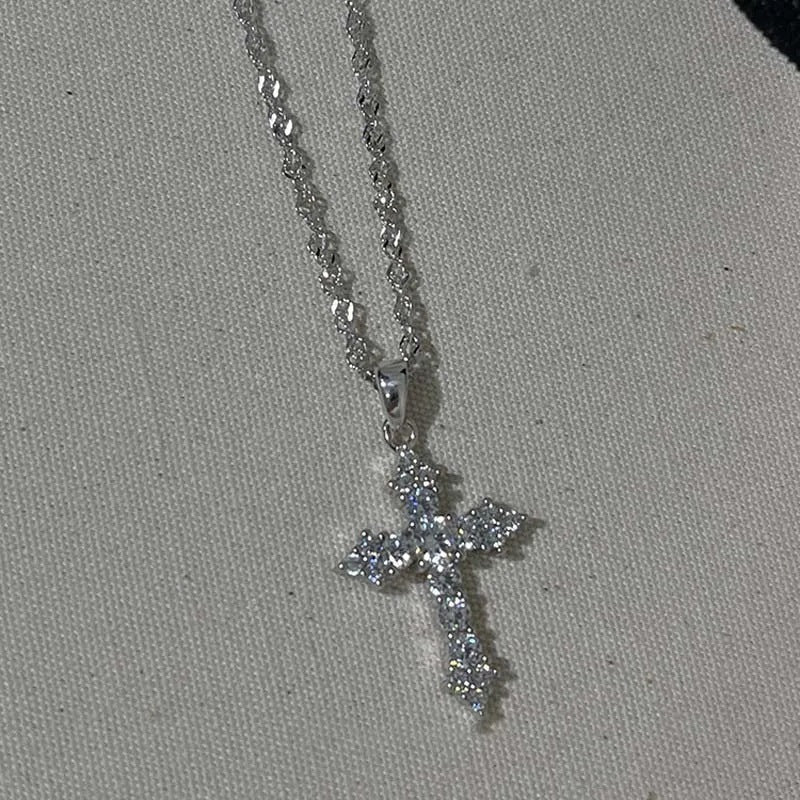 Cross pendant necklace with sparkling zirconia stones Kalsten