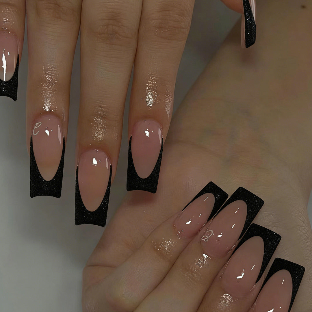Stylish Animal Print Press-On Nail Set Kalsten