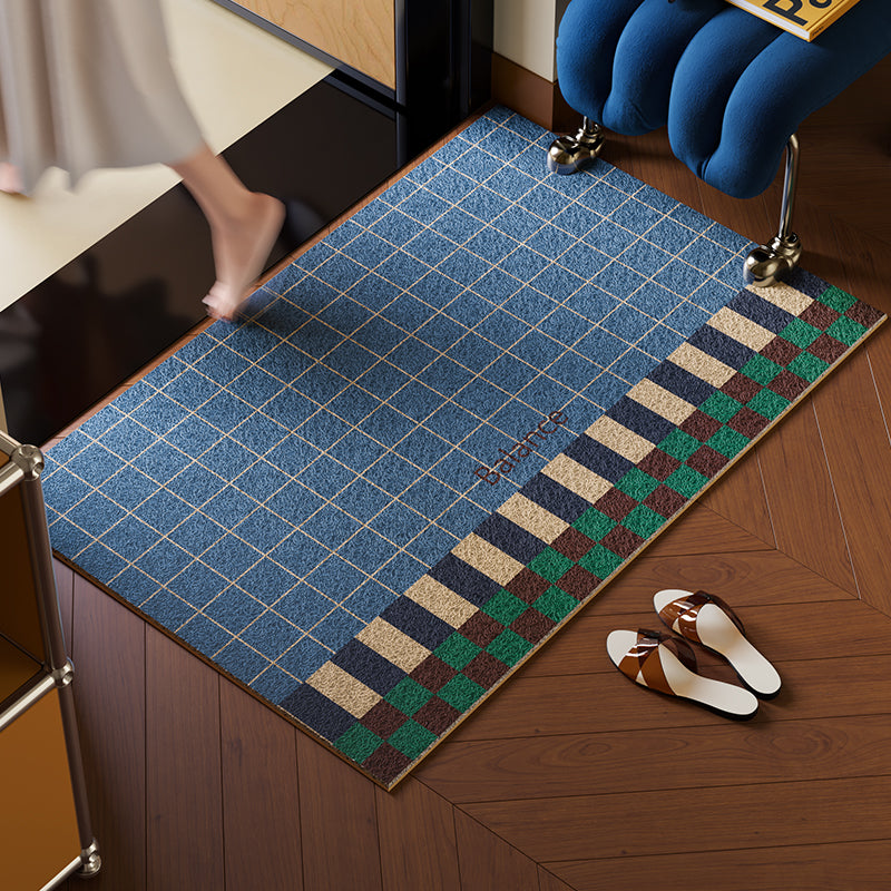 Checkerboard Patterned Entrance Mat