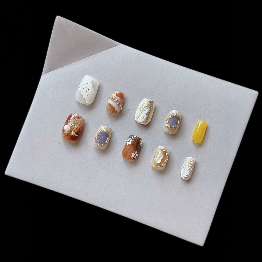 Artistic Decorative Press-On Nail Kit
