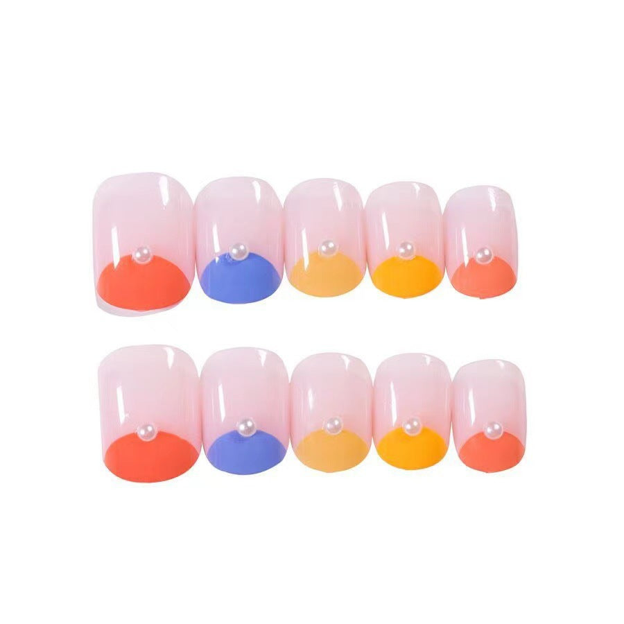 Creative artificial nails with geometric accents Kalsten