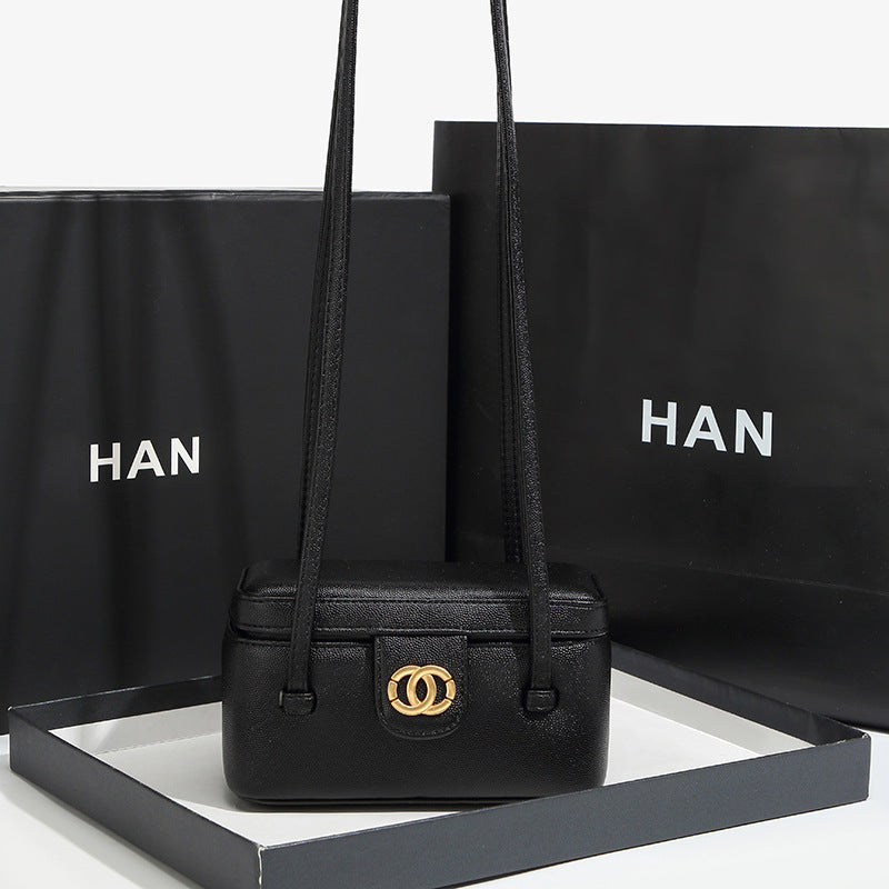 Elegant Crossbody Handbag