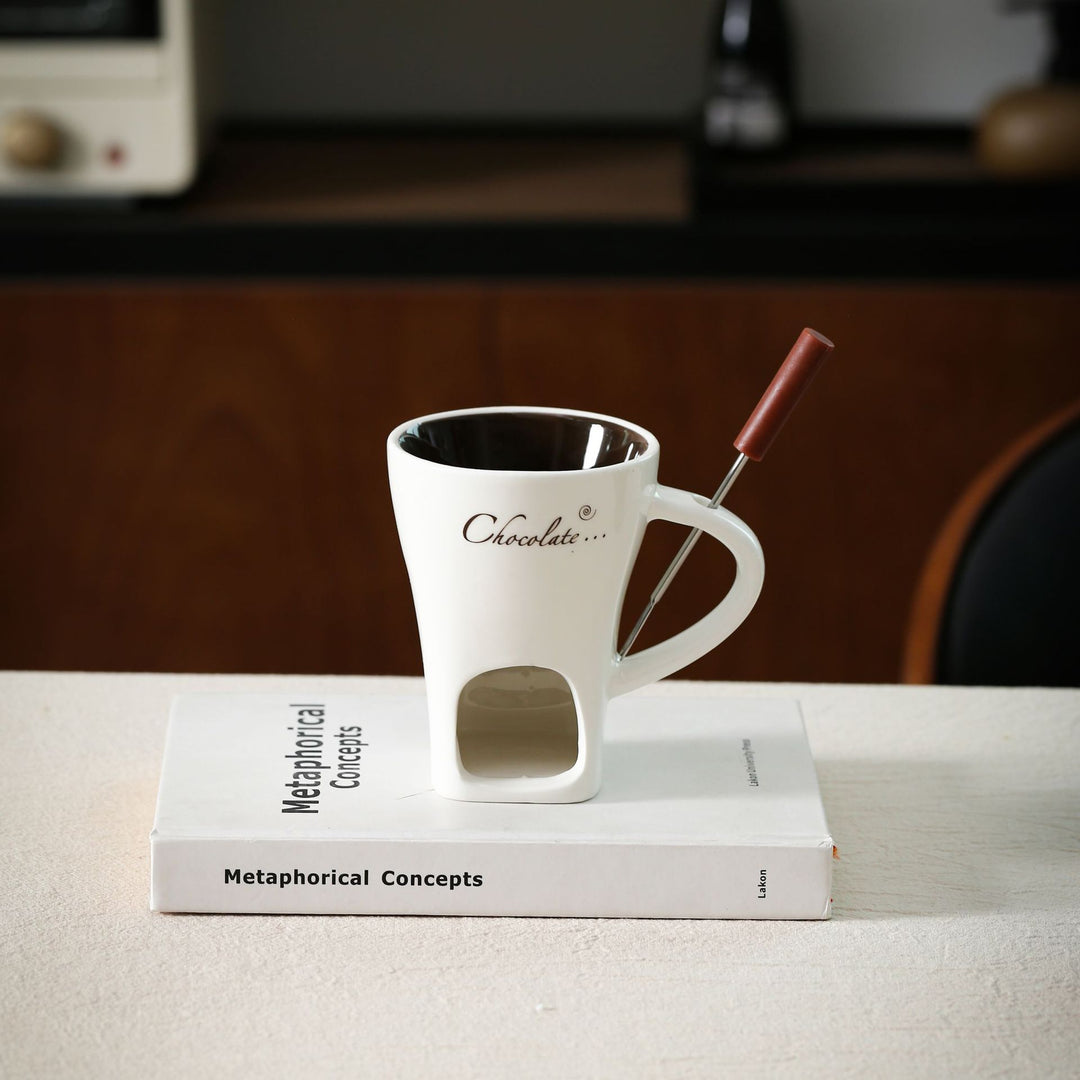 Ceramic mug with integrated tea strainer and silicone drinking straw