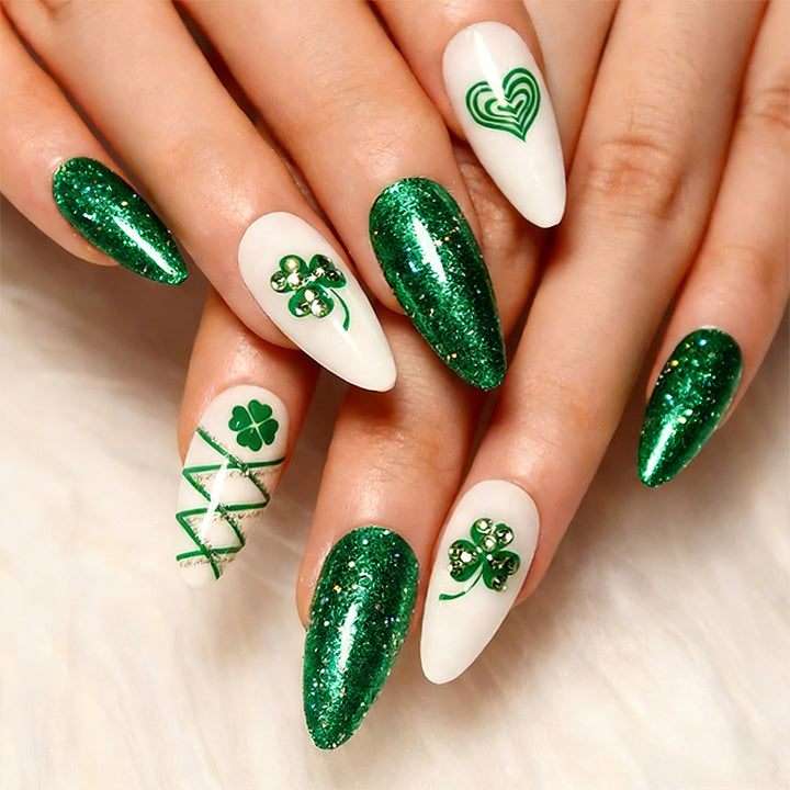 Artificial nail set with glamorous glitter and lucky designs Kalsten