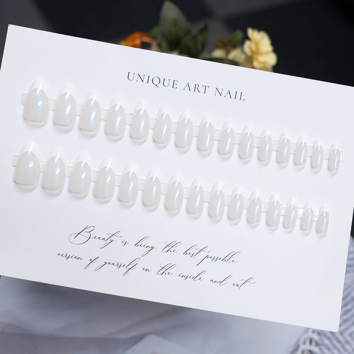 Elegant Almond-Shaped Press-On Nail Set