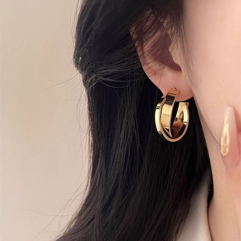 Modern design earrings Kalsten