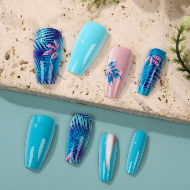 Artificial nails in exotic palm design Kalsten