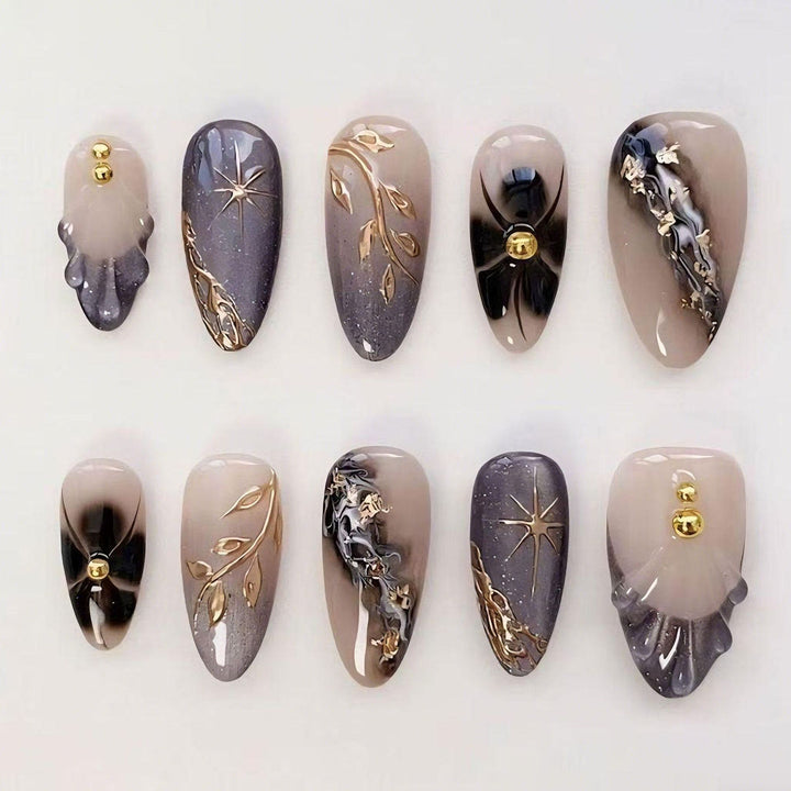 Artistic Press-On Nail Design Kalsten