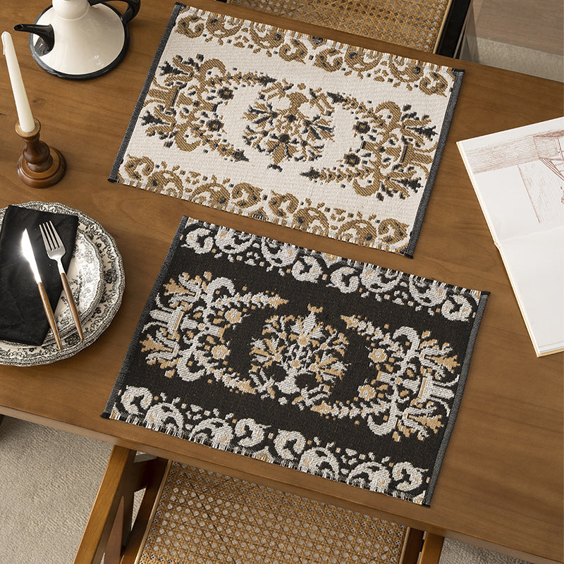 Reversible jacquard scarf with ornamental woven pattern