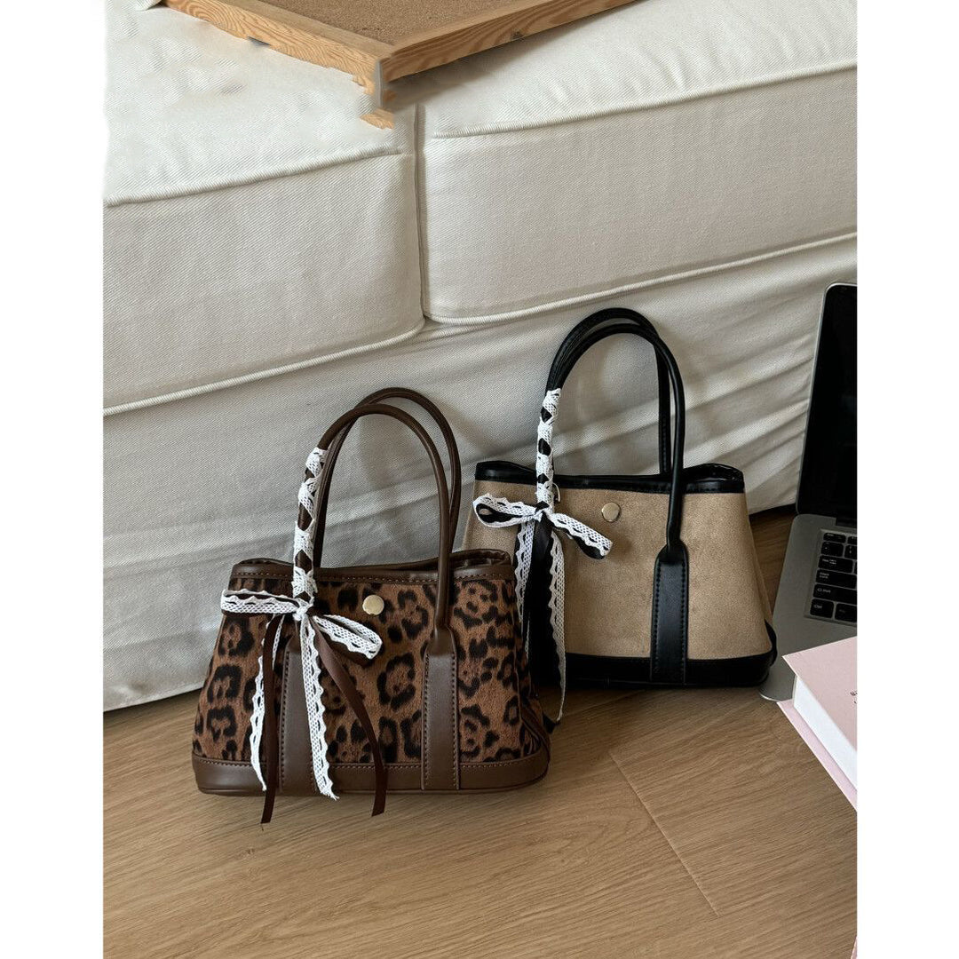 Chic Suede Handbag Kalsten