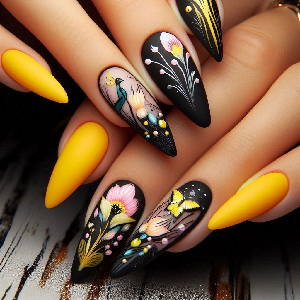 Artificial nails with floral patterns and accessories Kalsten