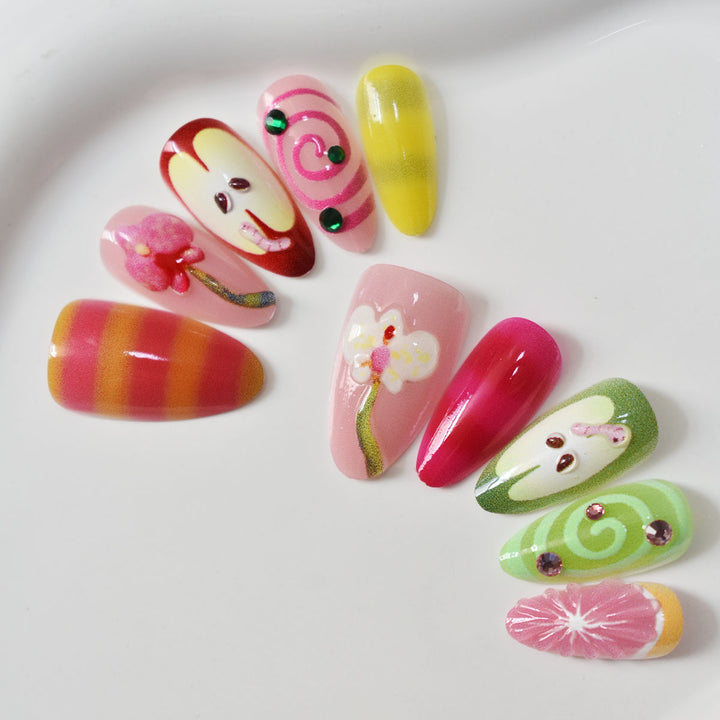 Playful Decorative Press-On Nail Art Set Kalsten