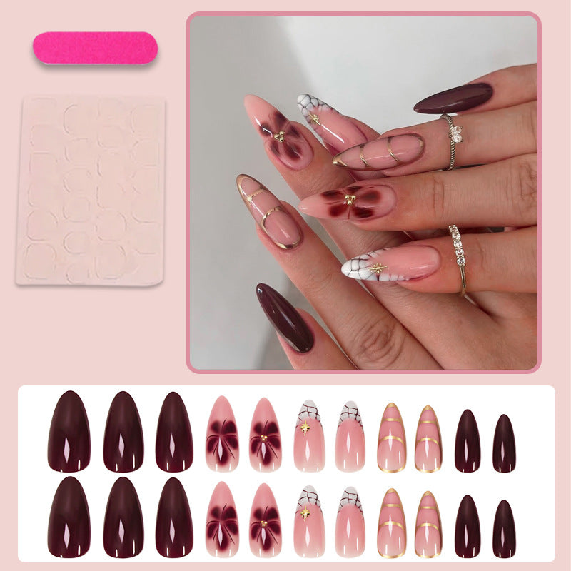 Artificial nail set with elegant floral and glamorous design elements Kalsten