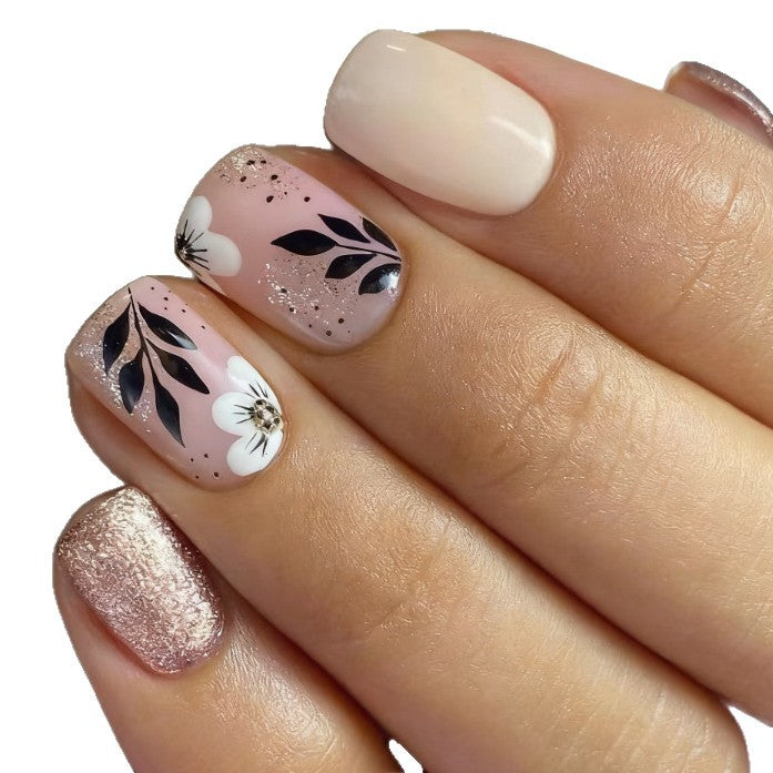 Elegant Floral Graphic Nail Set Kalsten