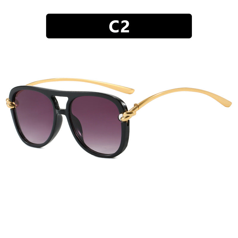 Women's sporty sunglasses with wide plastic frame and UV protection Kalsten