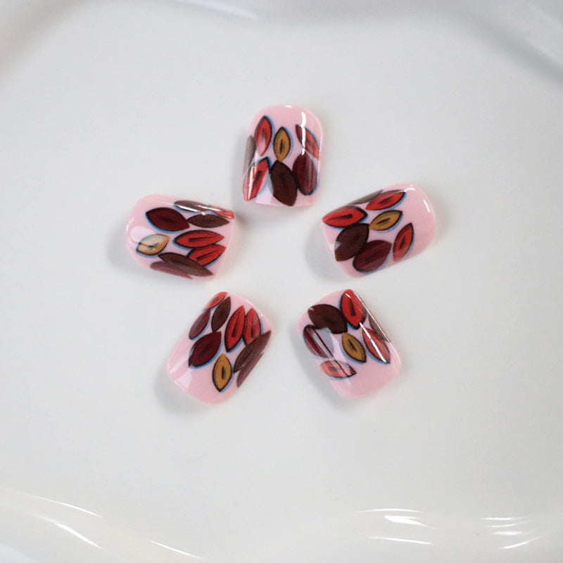 Seasonal Fox-Inspired Nail Art Kalsten