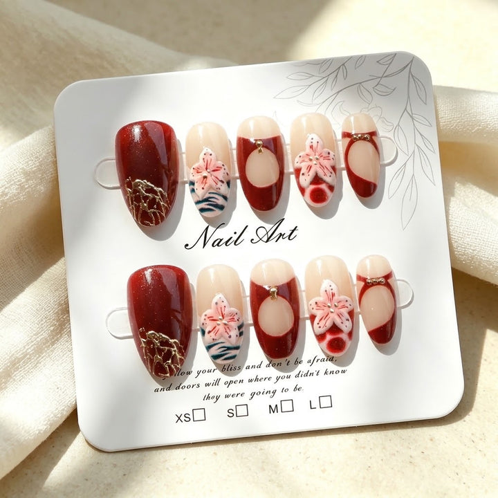 Decorative Nail Art Press-On Set