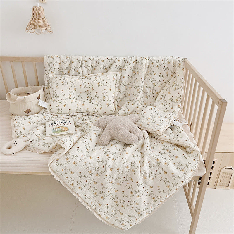Unisex Breathable Muslin Blanket with Floral Ruffle Design Kalsten