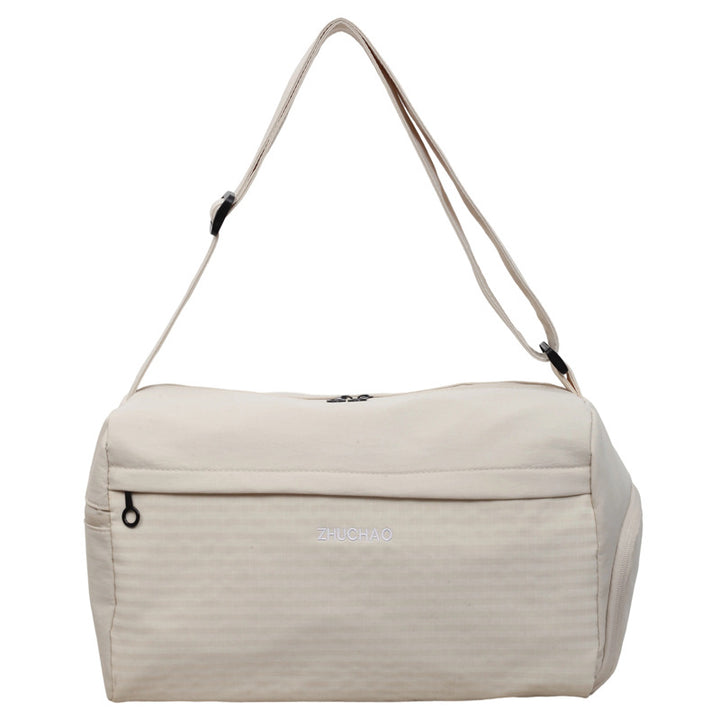 Sporty Travel Bag with Adjustable Shoulder Strap Kalsten