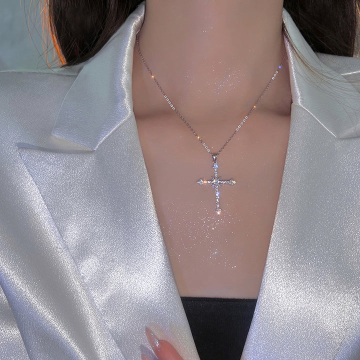 Cross pendant necklace Kalsten