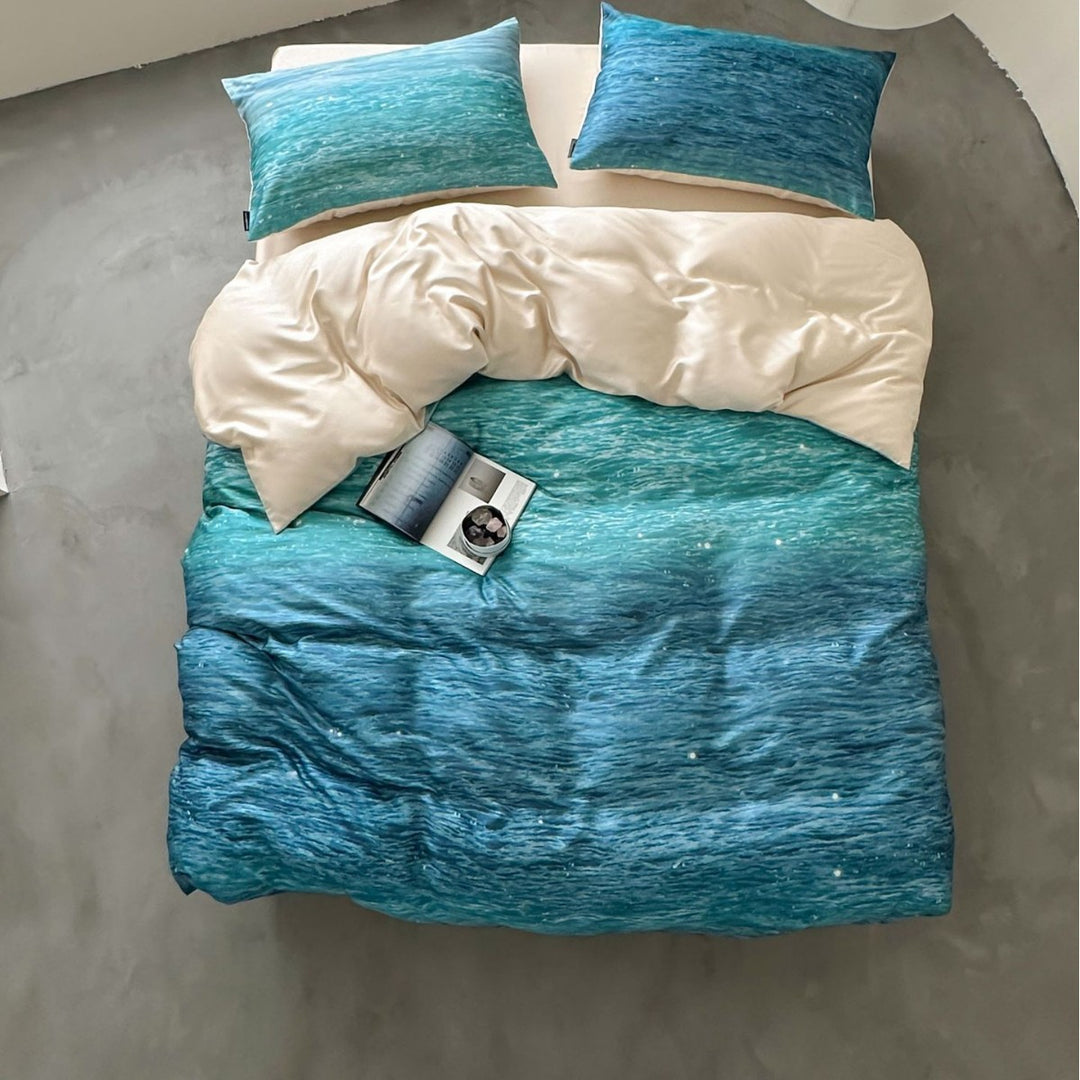 Modern striped bedding set made of cotton satin with hand-drawn stripes and contrasting piping
