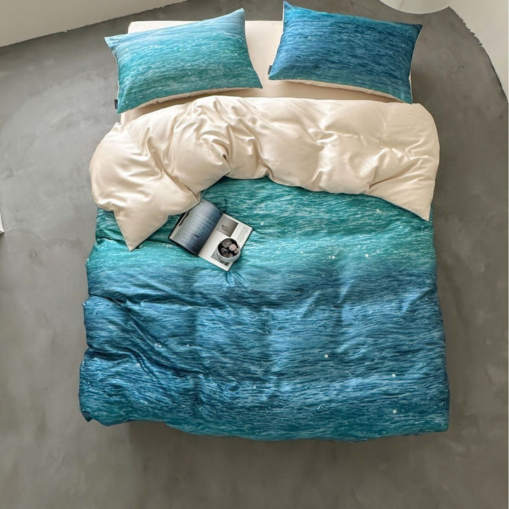 Modern striped bedding set made of cotton satin with hand-drawn stripes and contrasting piping