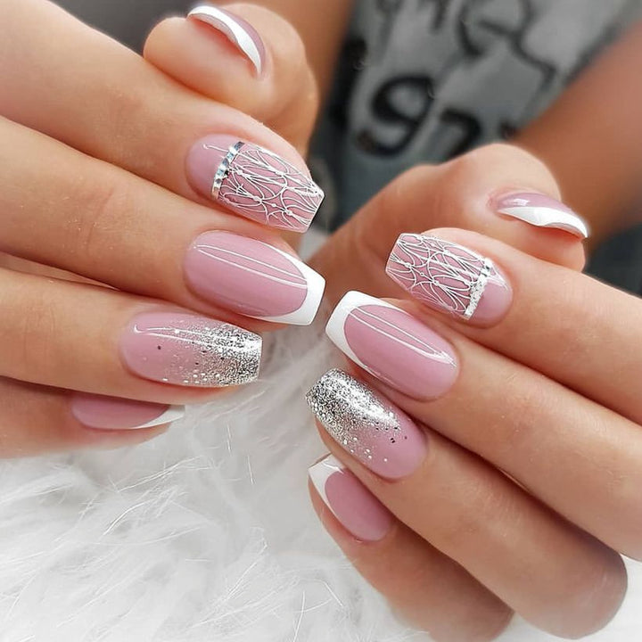 Sophisticated DIY Press-On Nail Kit Kalsten