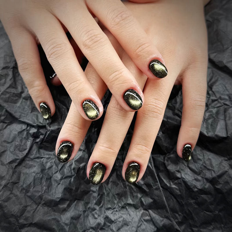 Premium Press-On Nail Art Set
