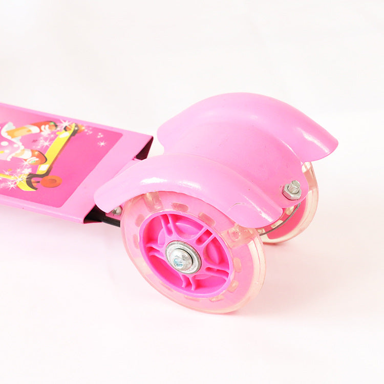 Fun and Lightweight Scooter Kalsten