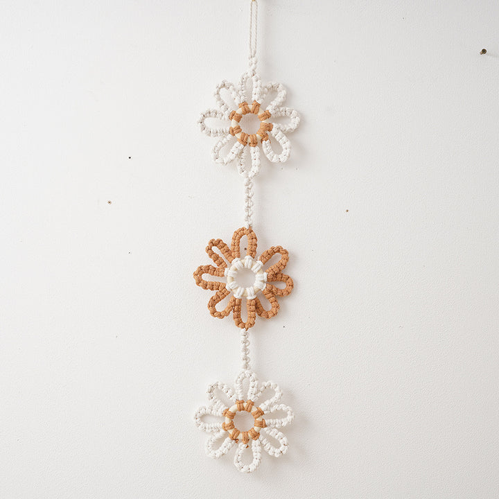 Decorative Macrame Flower Garland Kalsten